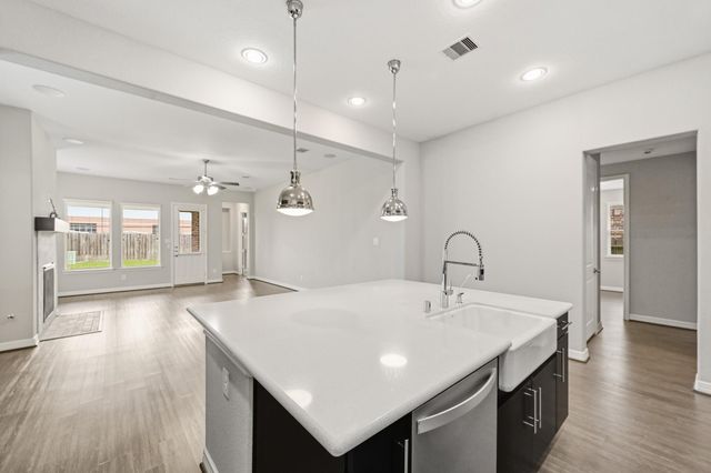 10822 Gates Randal Court, Cypress, TX 77433