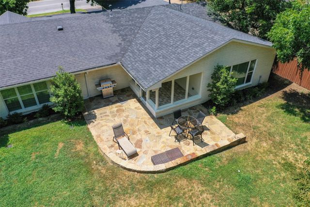 2019 Loy Lake Road, Denison, TX 75020