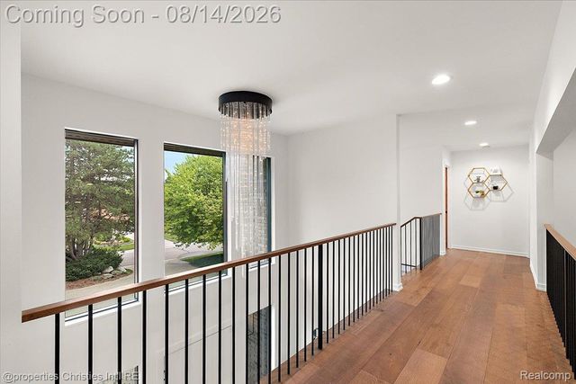 4740 W Wickford, Bloomfield Hills, MI 48302