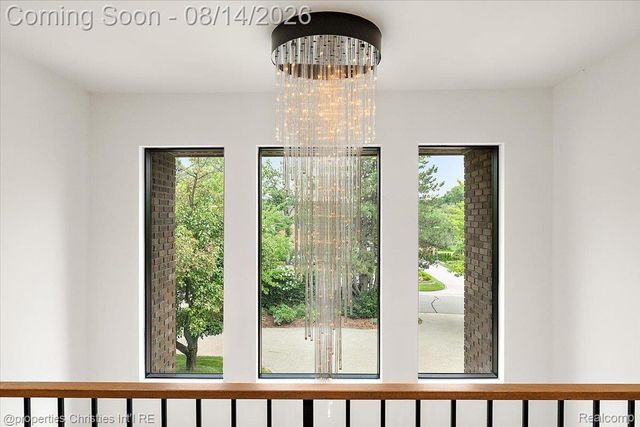 4740 W Wickford, Bloomfield Hills, MI 48302