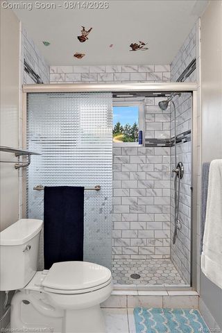 4740 W Wickford, Bloomfield Hills, MI 48302