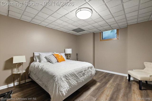 4740 W Wickford, Bloomfield Hills, MI 48302