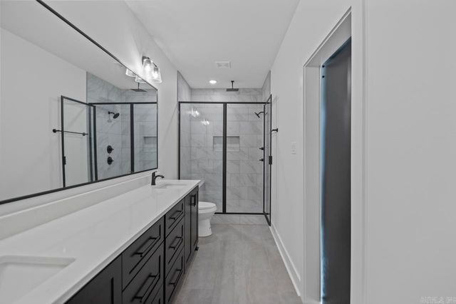 3881 Spencer Crossing Drive, Benton, AR 72019