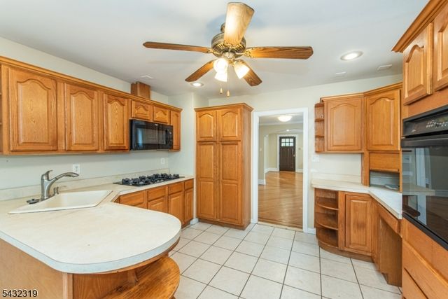 85 Jacoby St, Maplewood Twp., NJ 07040