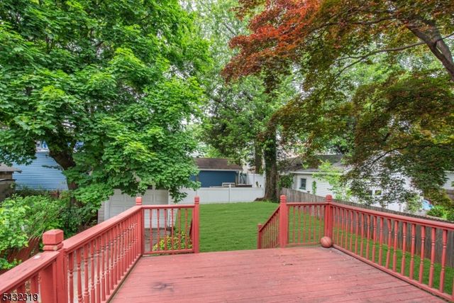 85 Jacoby St, Maplewood Twp., NJ 07040