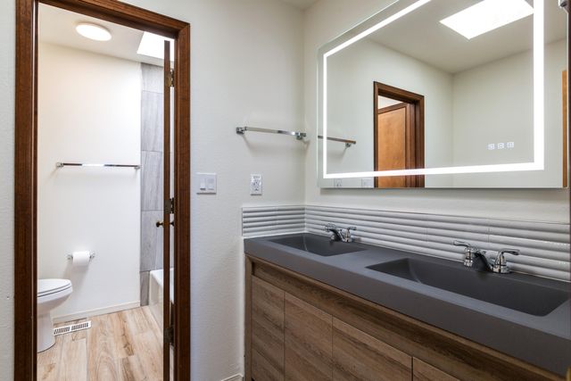 3 S Sandia Trail, Corrales, NM 87048
