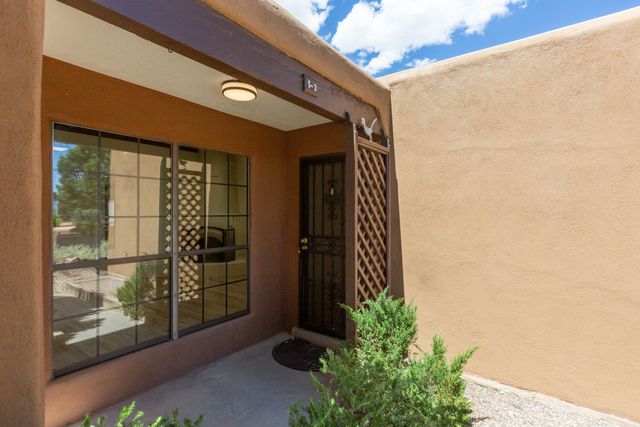 3 S Sandia Trail, Corrales, NM 87048