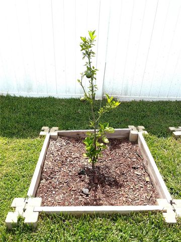 1373 MEZZAVALLE WAY, Auburndale, FL 33823