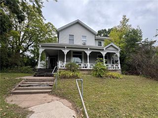 126 W Cedar Street #2, Chippewa Falls, WI 54729