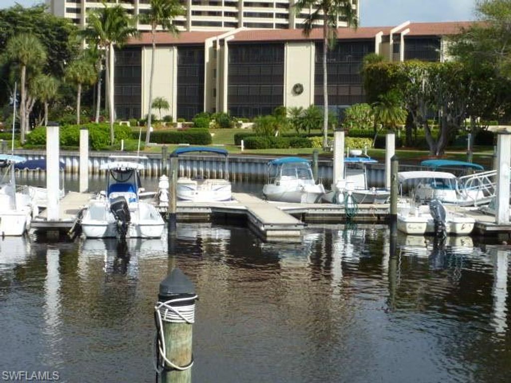 4821 S Landings DR 205, FORT MYERS, FL 33919 — exterior
