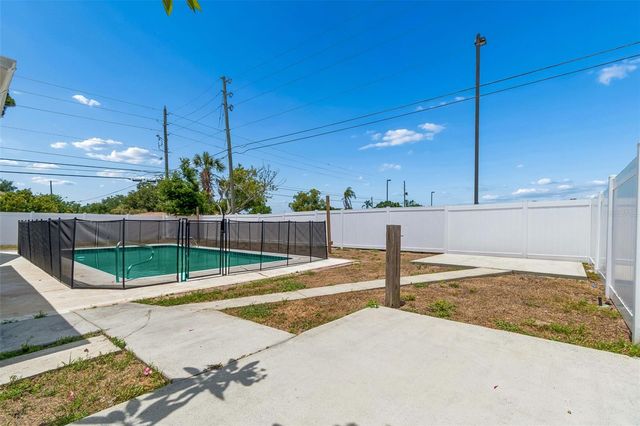 13691 SERENA DRIVE, Largo, FL 33774