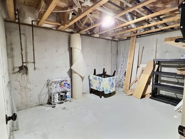 4602 N Spyglass, Wichita, KS 67226