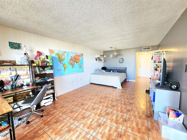 210 174th St 714, Sunny Isles Beach, FL 33160