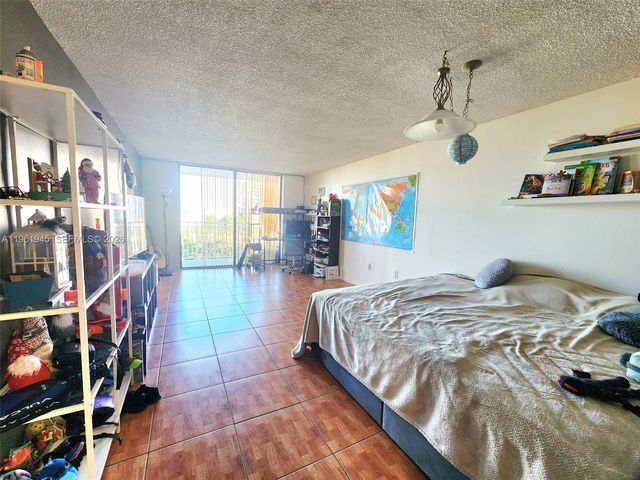 210 174th St 714, Sunny Isles Beach, FL 33160