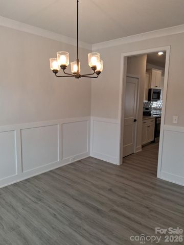 132 Kerr Walk Drive 20, Statesville, NC 28677