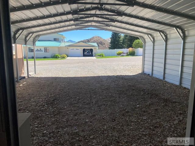 120 E Valley Avenue, Challis, ID 83226