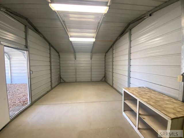 120 E Valley Avenue, Challis, ID 83226