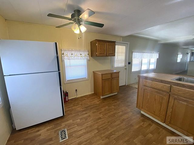 120 E Valley Avenue, Challis, ID 83226