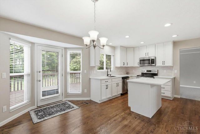 6527 Thistle Grove, Hamilton Twp, OH 45152