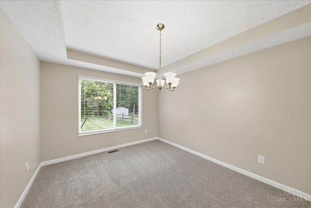 6527 Thistle Grove, Hamilton Twp, OH 45152