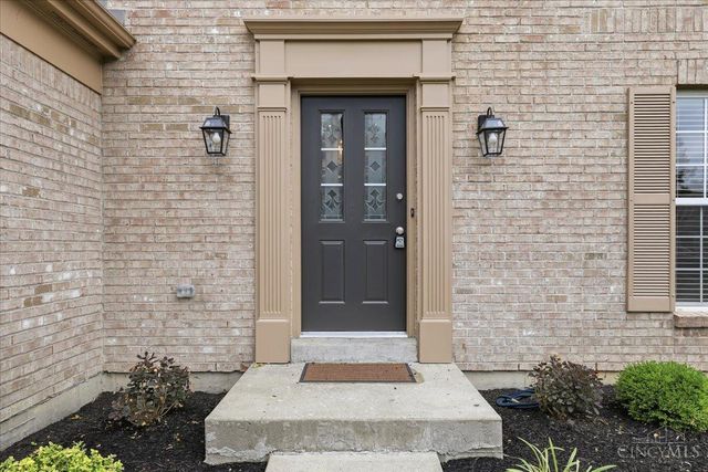 6527 Thistle Grove, Hamilton Twp, OH 45152