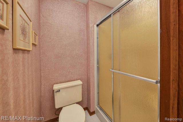 10696 Parker Court, South Lyon, MI 48178