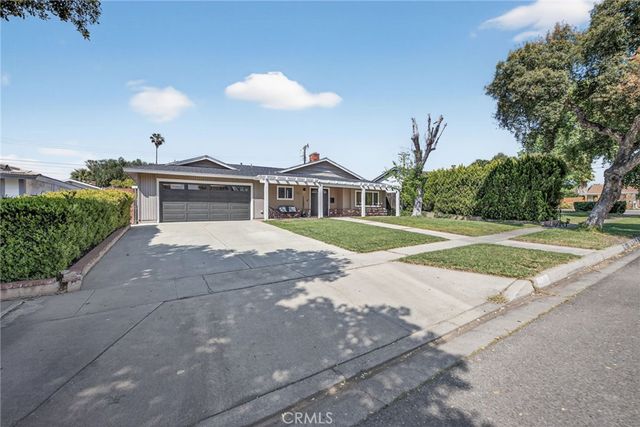 1463 1463 Clock Ave, Redlands, CA 92374