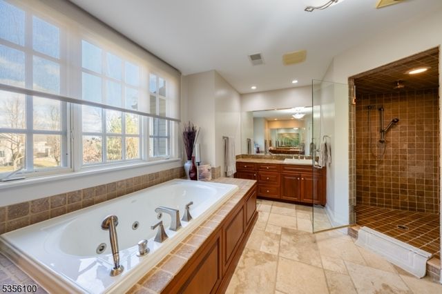 5 Kincaid Ln, Chatham Twp., NJ 07928