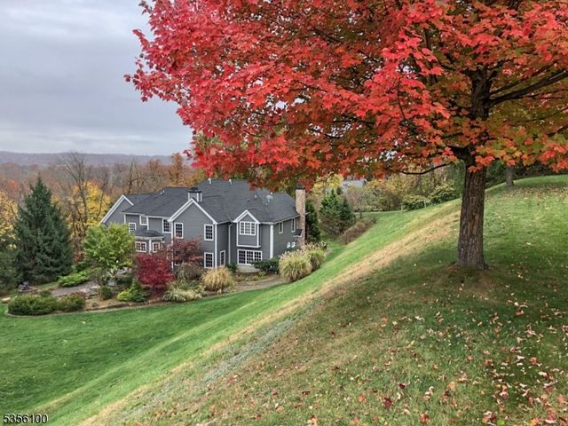 5 Kincaid Ln, Chatham Twp., NJ 07928