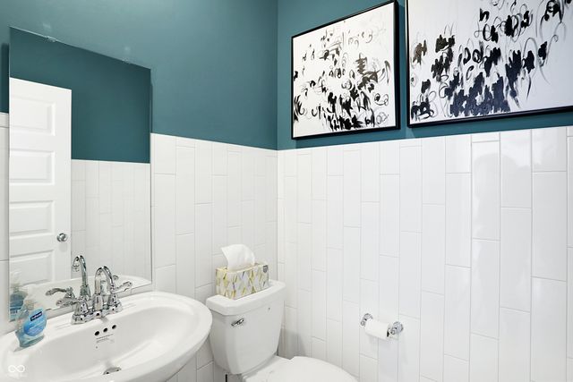 2320 Dillon Drive, Greenfield, IN 46140