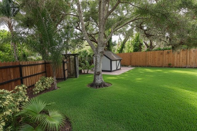 5281 LORDS AVENUE, Sarasota, FL 34231