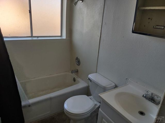 167 Bonnymede, Pueblo, CO 81001