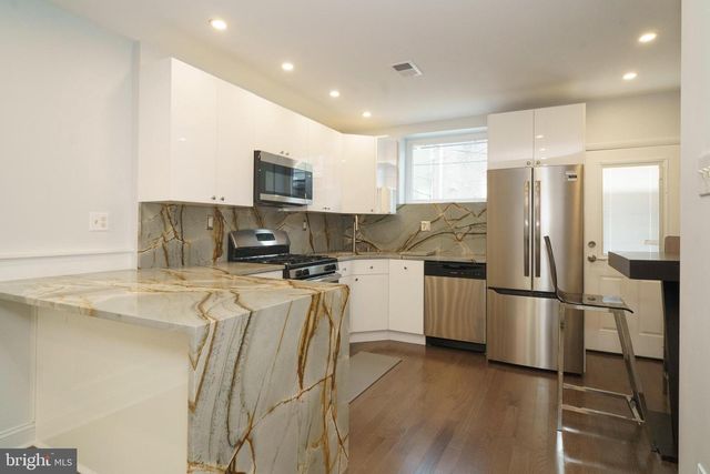 714 WATKINS ST, Philadelphia, PA 19148