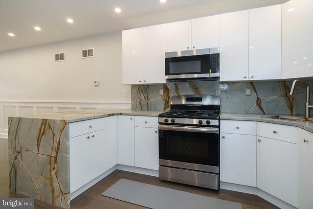 714 WATKINS ST, Philadelphia, PA 19148