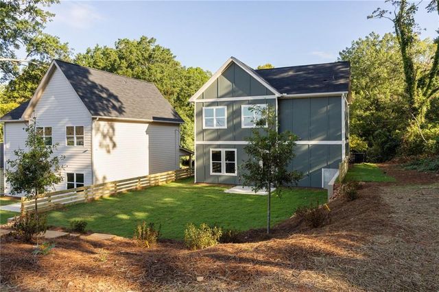 889 Dale Drive SE, Atlanta, GA 30315