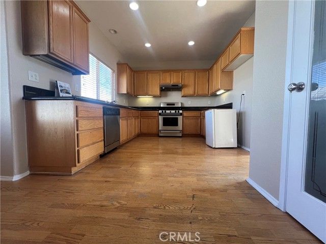 12322 Alto Rey Lane, Victorville, CA 92392