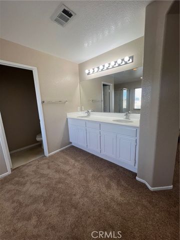 12322 Alto Rey Lane, Victorville, CA 92392