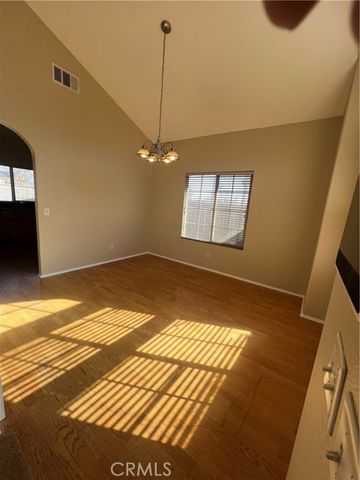 12322 Alto Rey Lane, Victorville, CA 92392