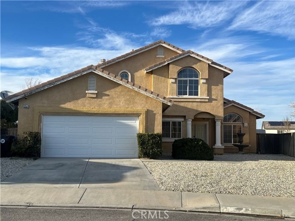 12322 Alto Rey Lane, Victorville, CA 92392