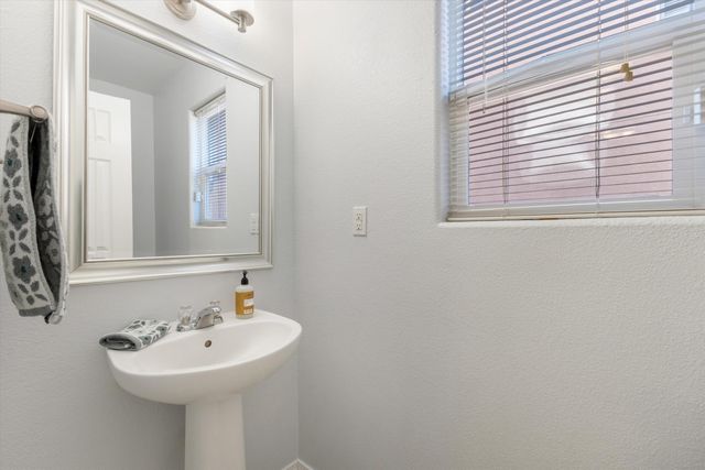 7723 Snowy Egret Court NW, Albuquerque, NM 87114