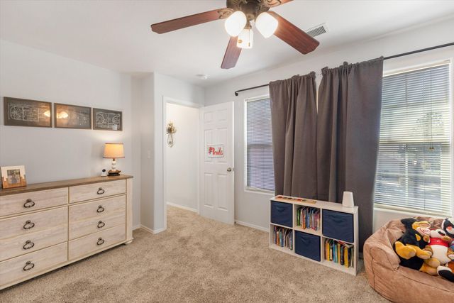 7723 Snowy Egret Court NW, Albuquerque, NM 87114