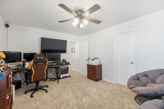 7723 Snowy Egret Court NW, Albuquerque, NM 87114