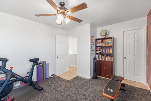 7723 Snowy Egret Court NW, Albuquerque, NM 87114