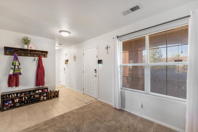 7723 Snowy Egret Court NW, Albuquerque, NM 87114