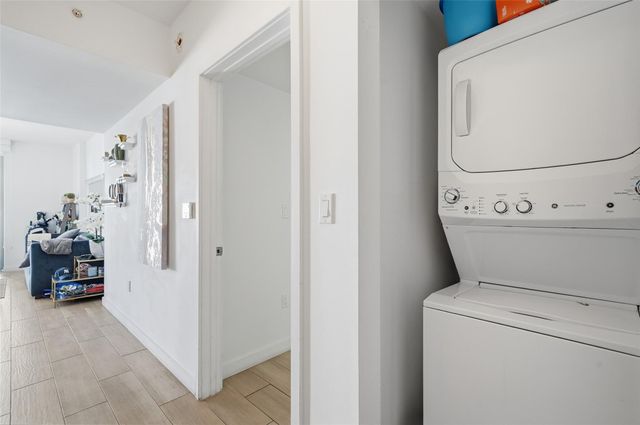 1600 SW 1st Avenue 510, Miami, FL 33129