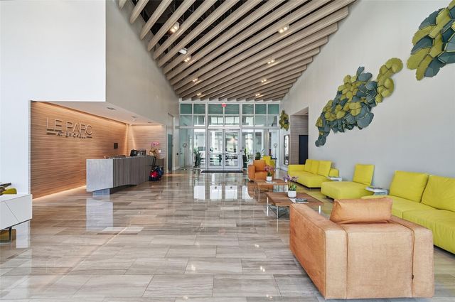 1600 SW 1st Avenue 510, Miami, FL 33129