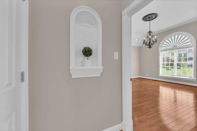313 Partridge Ct, Clarksville, TN 37043