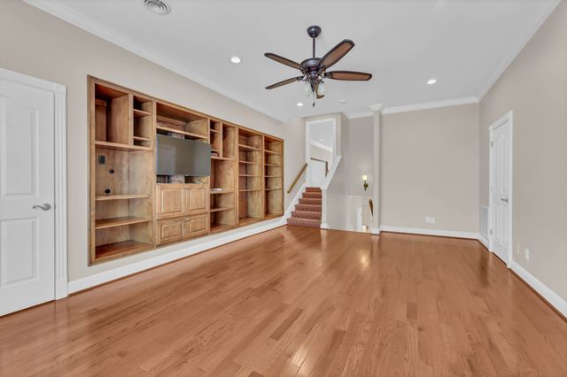 313 Partridge Ct, Clarksville, TN 37043