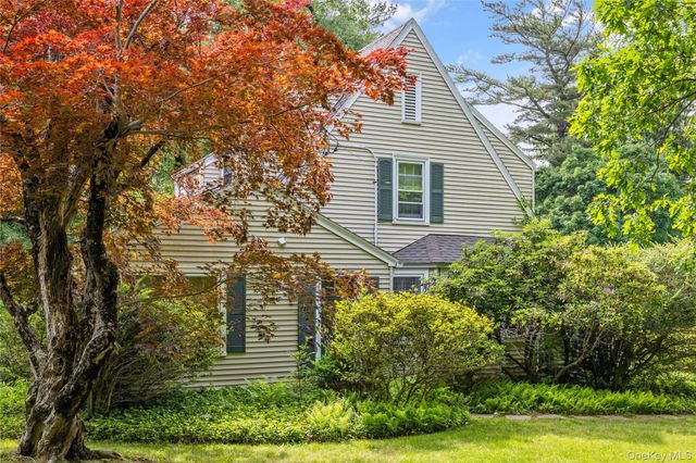 518 Pleasantville Road, Briarcliff Manor, NY 10510