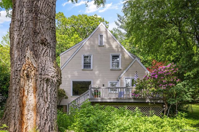 518 Pleasantville Road, Briarcliff Manor, NY 10510